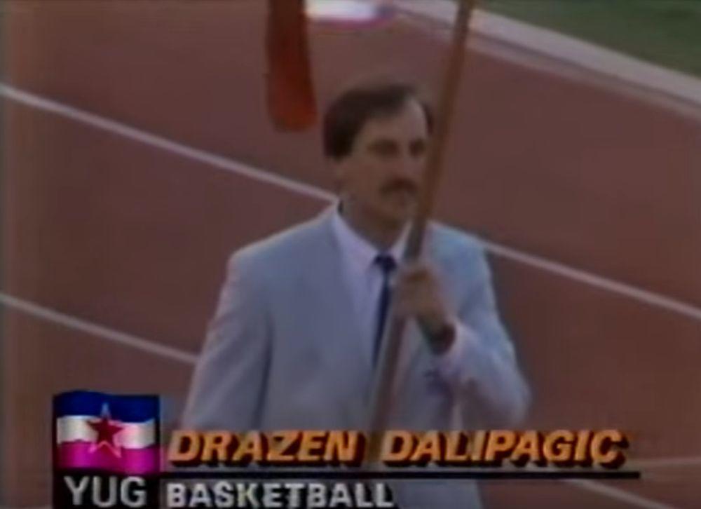 Dražen Dalipagić je nosio zastavu Jugoslavije na Olimpijskim igrama u Los Anđelesu 1984. godine
