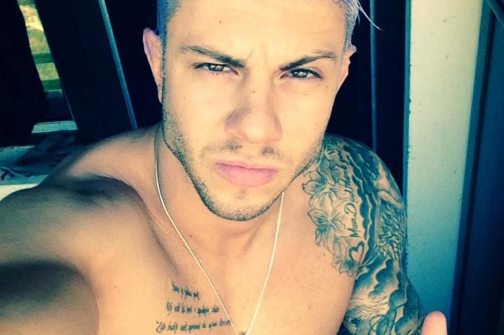 BIO JE JEDAN OD NAJVEĆIH ZAVODNIKA NA FARMI, a pojavio se u javnosti KAO ŽENA! Snimak koji će vas šokirati! (VIDEO)