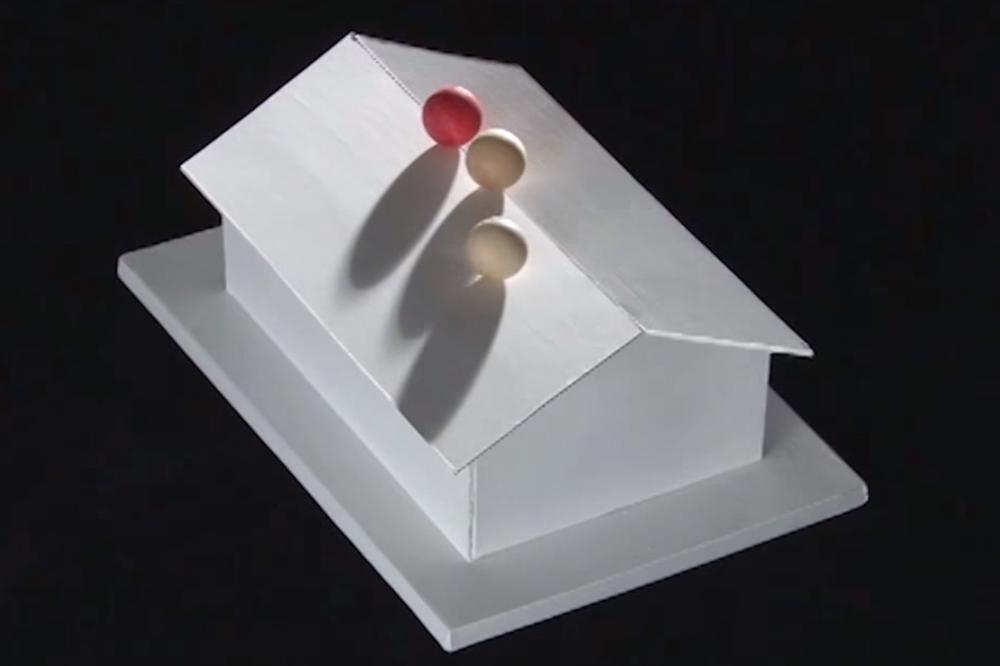 Loptice na krovu: Iluzija od koje će vas zaboleti mozak! (VIDEO)