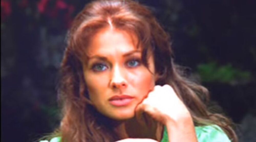 Letisija Kalderon, Esmeralda