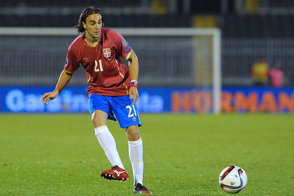 Markec se slikao sa dresom novog kluba, sledi debi protiv Mančester junajteda? (FOTO)