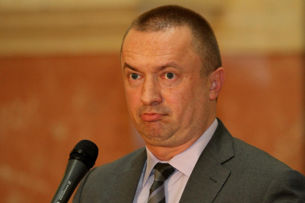 SAMO NEDOSTAJE STAV O VOJVODINI: Bojan Pajtić ocenio program opozicije obimnim!