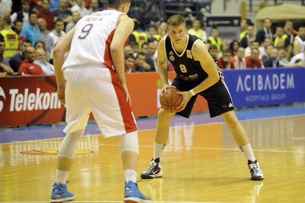 Partizanov Slovenac zvanično potpisao za Banvit! (FOTO) (VIDEO)