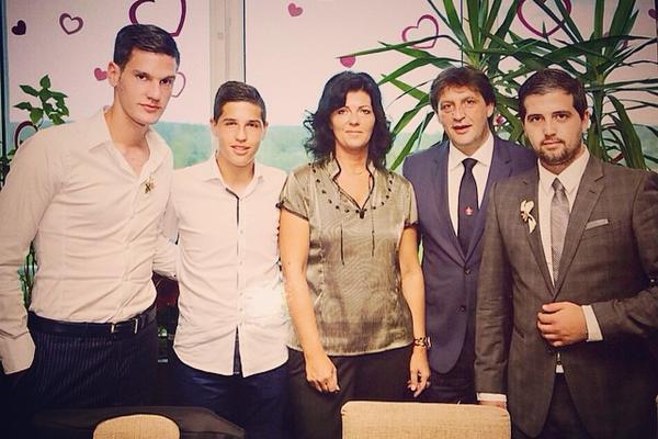 Kad Gašić ženi naslednika: Evo koliko novca daje za svadbu kakvu Kruševac nije video! (FOTO)