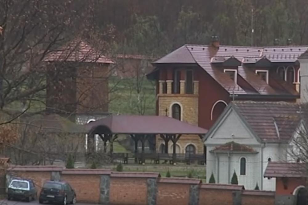 MAJKA MI JE TRAŽILA PARČE HLEBA, PA JE UMRLA: Igumanija objašnjava zašto ne treba da se molimo za duše mrtvih!