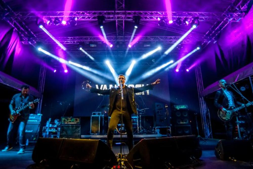 Bili smo na ŠLF: Atheist Rap nas je oborio s nogu, a Đule je zapalio 10.000 ljudi! (FOTO) (VIDEO)