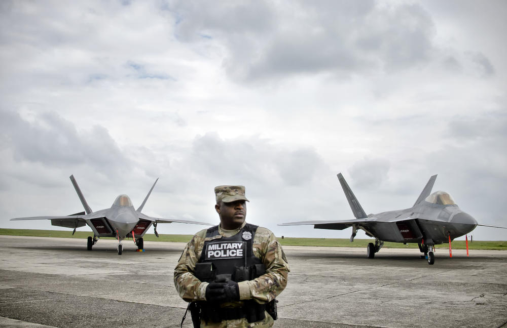 Đorđevski kaže da postoje dva razloga zbog čega se NATO-u žuri da se reši situacija u Makedoniji