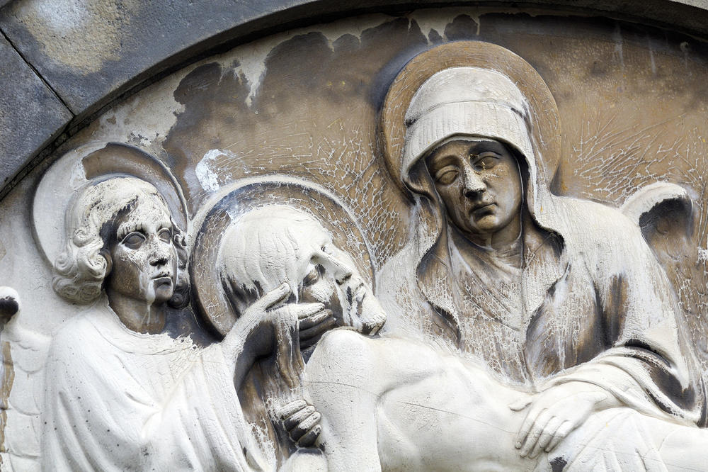 Želite da se sahranite ili kremirate? Kako možete da budete tako sebični!? (GIF) (FOTO) (VIDEO)