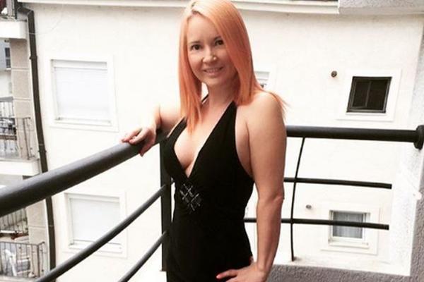 Stala na Divinu stranu: Maja Nikolić odvalila Natašu Bekvalac! (FOTO)