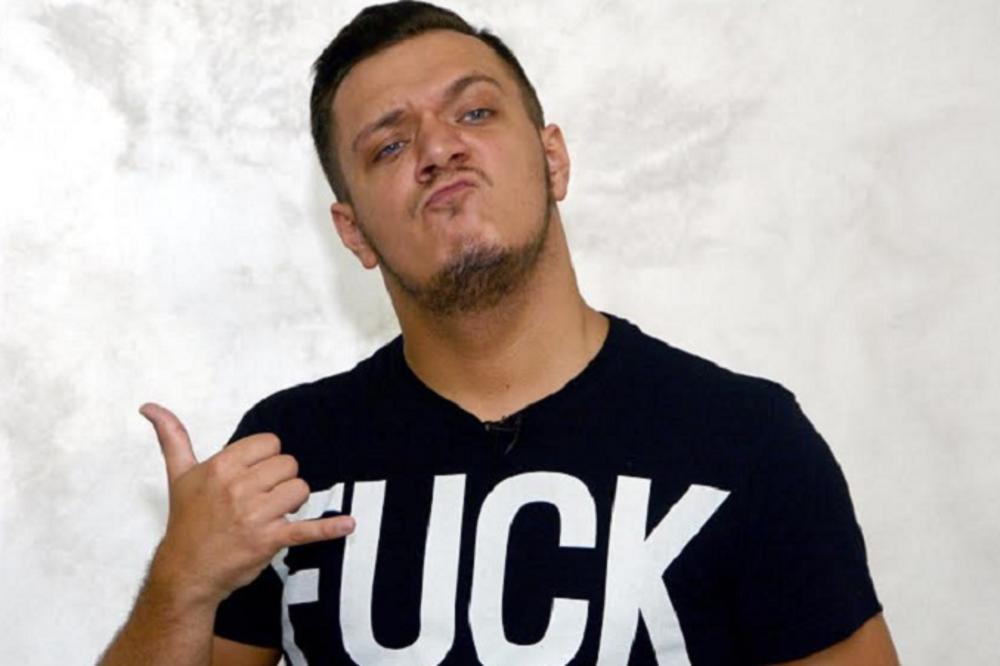 Gastoz SMUVAO ćerku naše slavne pevačice, a onda je saznala njegova devojka...Ono što sledi je OPŠTI HAOS!