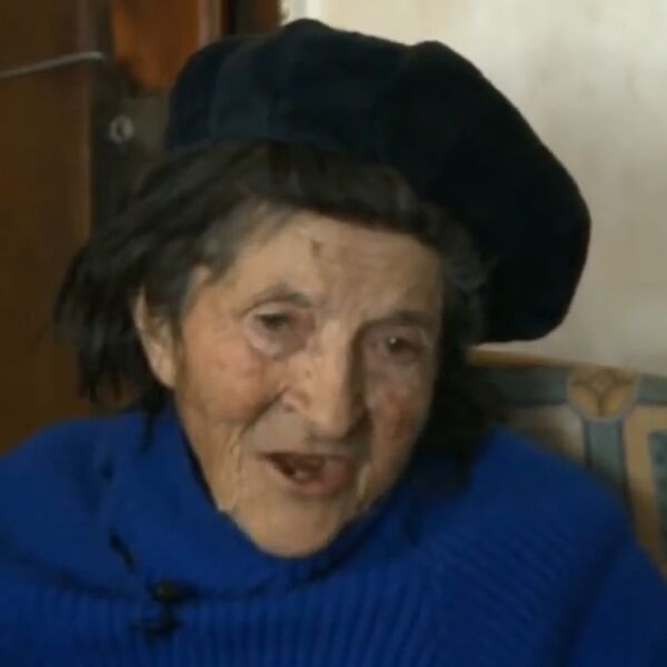 OTAC JE NA STANU BACIO KLETVU ZBOG KOJE NIKAD NIJE SPAVALA SA MUŠKARCEM: Od njene priče DIŽE SE KOSA na glavi