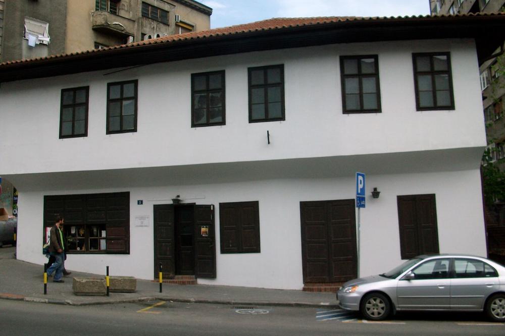 Nova afera Etnografskog muzeja: Kustosi prodaju buđav sir