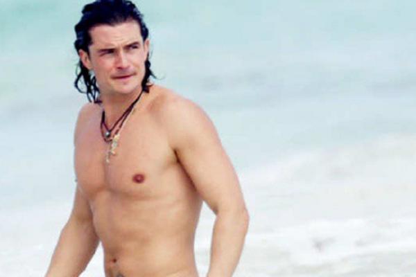 Idi pod hladan tuš, čoveče: Orlando navalio na pevačicu kao da mu je poslednje! (VIDEO)