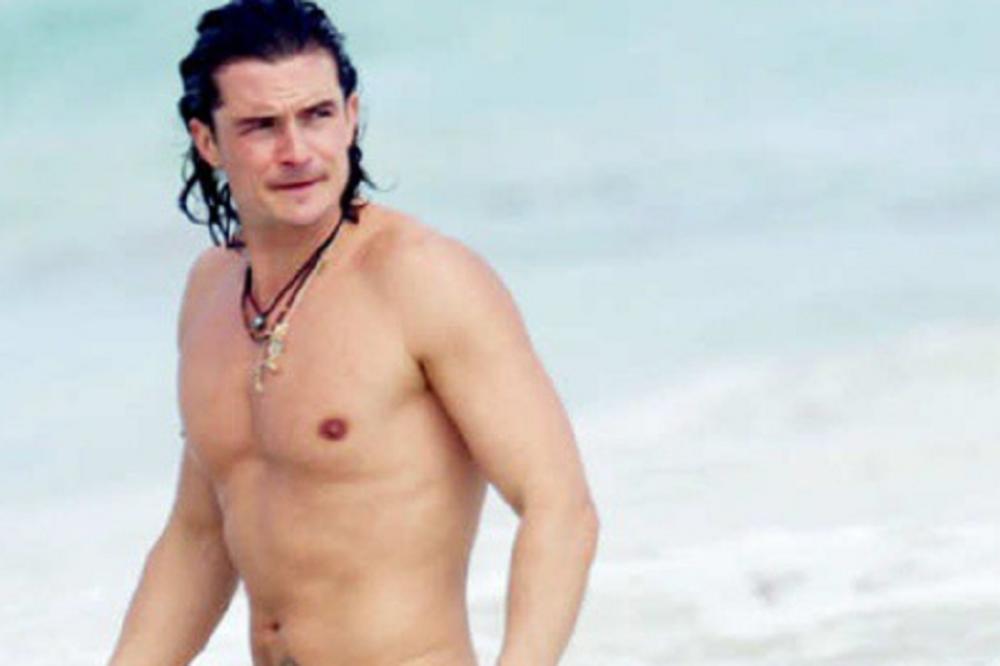 Idi pod hladan tuš, čoveče: Orlando navalio na pevačicu kao da mu je poslednje! (VIDEO)