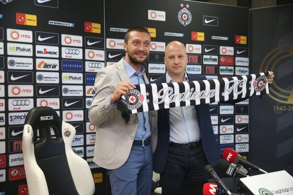 Nema poželjnijeg čoveka u Partizanu od Nikolića! Sa ovim izgledom teško!