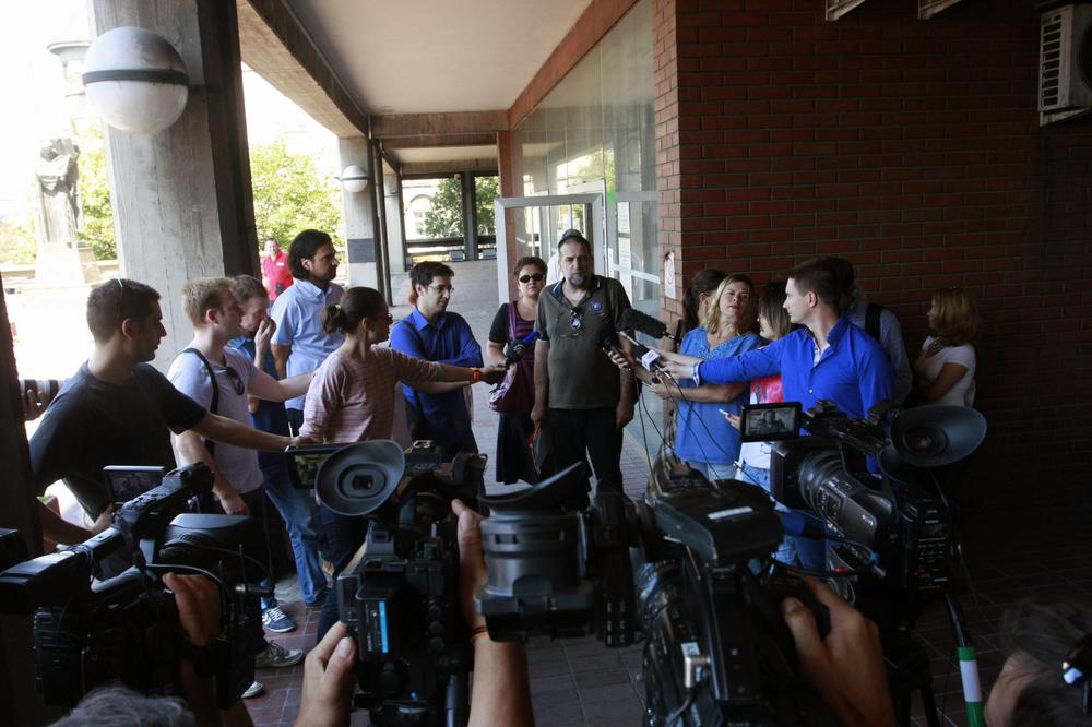 Grupa građana tužila medije jer ih proglašavaju izdajnicima!