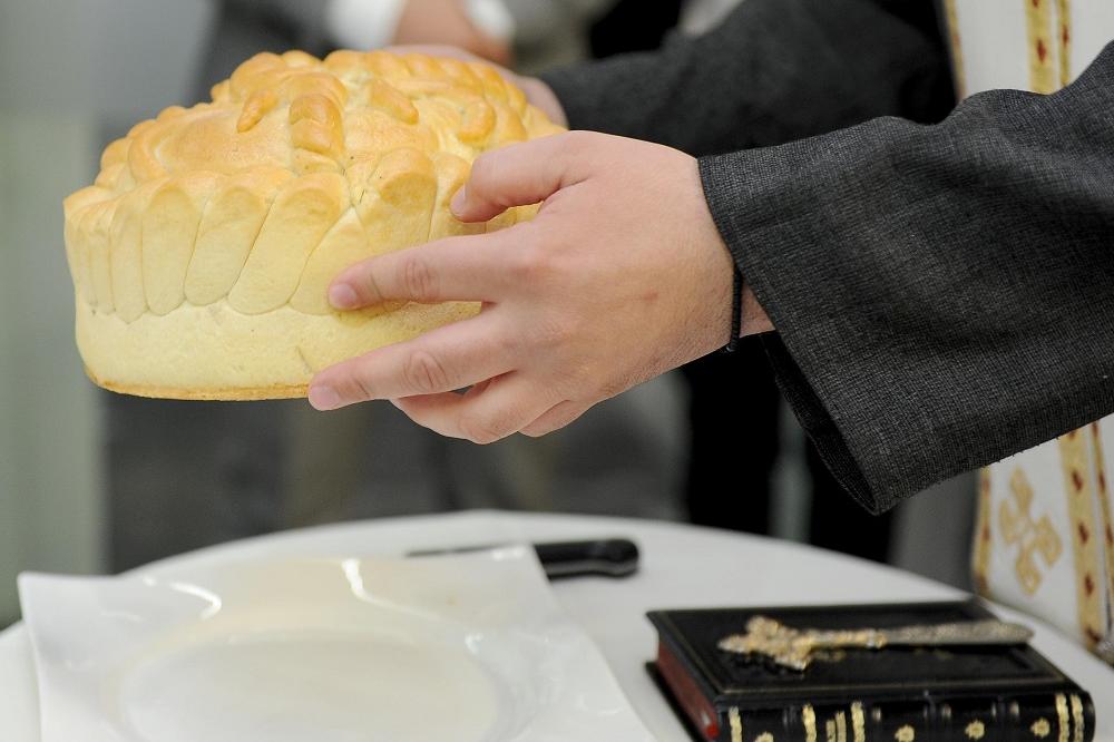 DA LI ZNATE GDE SRBI NAJVIŠE SLAVE NIKOLJDAN, A GDE ĐURĐEVDAN? Postoje i "male slave", evo šta se krije iza njih