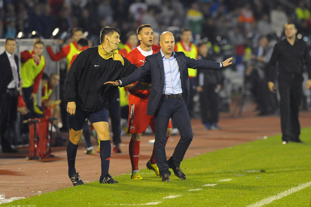 Peckanje Zvezde, pobede u derbijima, petarda u Novom Pazaru... po čemu se Grobari sećaju Marka Nikolića? (FOTO)