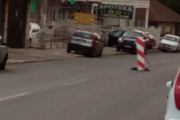 Ovo može da izazove ogromnu nesreću u Žarkovu, a niko ništa ne preduzima! (FOTO)