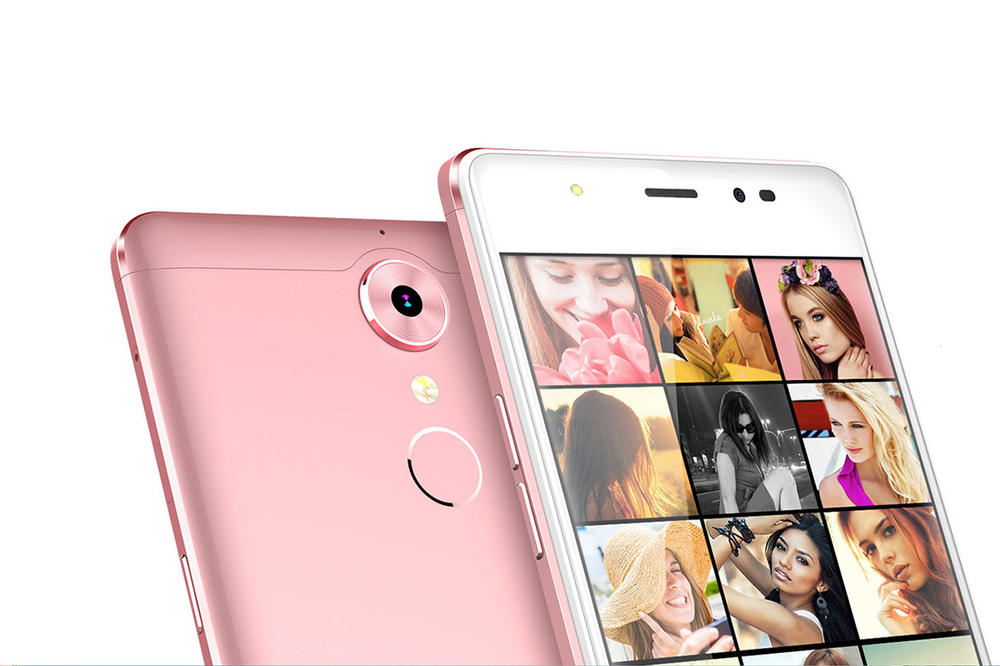 Pravi najbolje selfije: Žene, ovo je telefon za vas! (FOTO) (VIDEO)