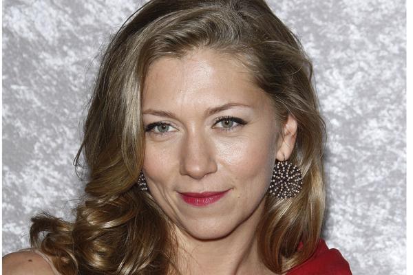 BRANKI KATIĆ USRED TROLE SEVAJU BATACI: Glumica uslikana u gradskom prevozu, PUTNICI OTKINULI NA PRIZOR! (FOTO)