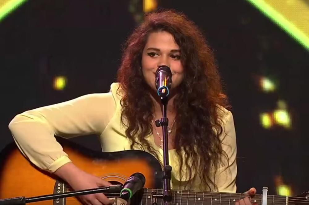 Od simpatične klinke koja peva Elitne Odrede uz gitaru, do afro ribe! (FOTO) (VIDEO)
