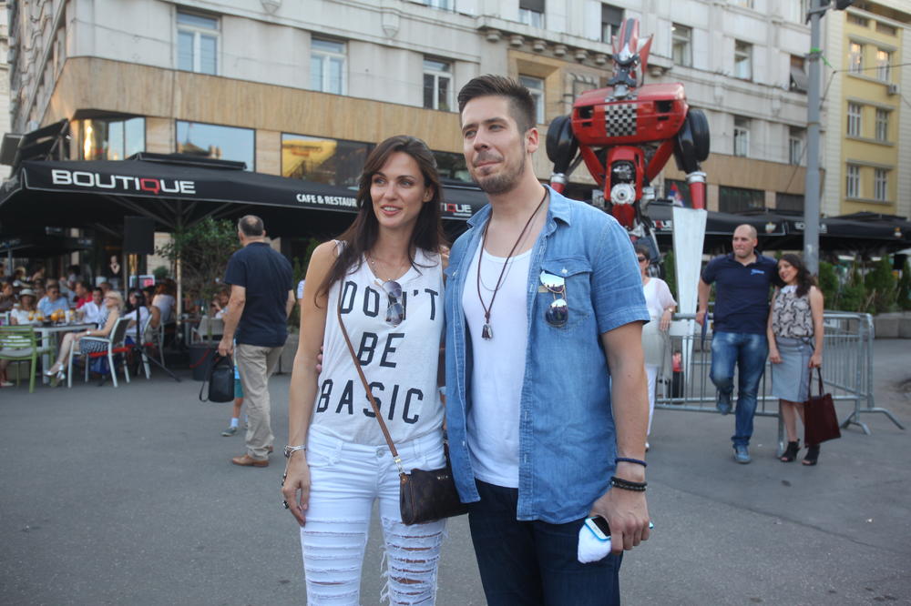 Zeznuo i Čedu: Rokvić postao ćalac i ćerki dao ime od koga će vam se zavrteti u glavi (FOTO)