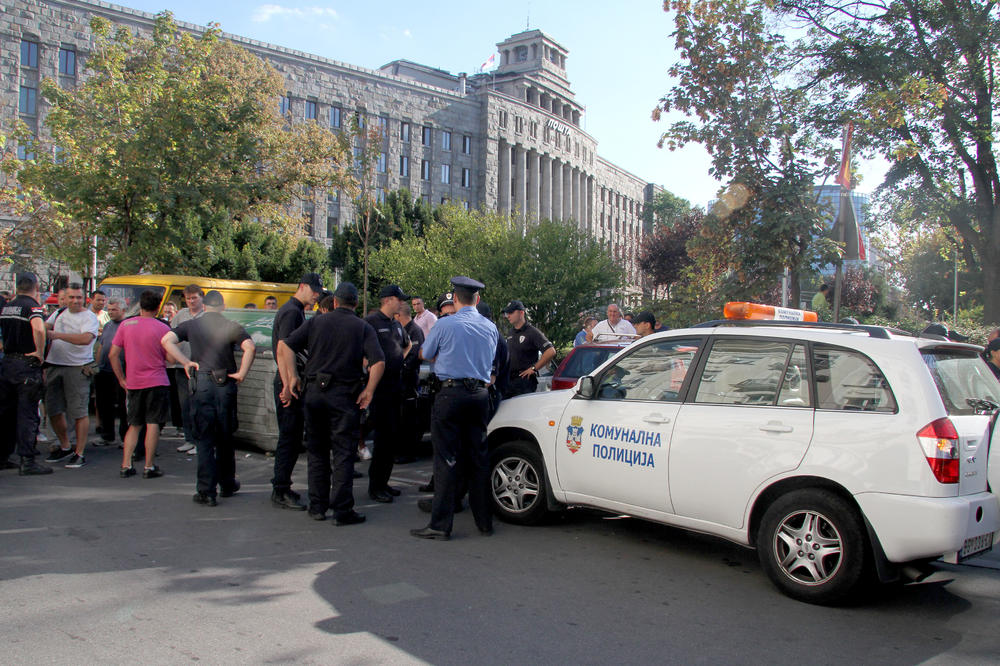 Nikoga nismo terali, RODITELJI SU SAMO UPOZORENI: Ovako KOMUNALCI OBJAŠNJAVAJU incident sa Romima na Kalemegdanu!