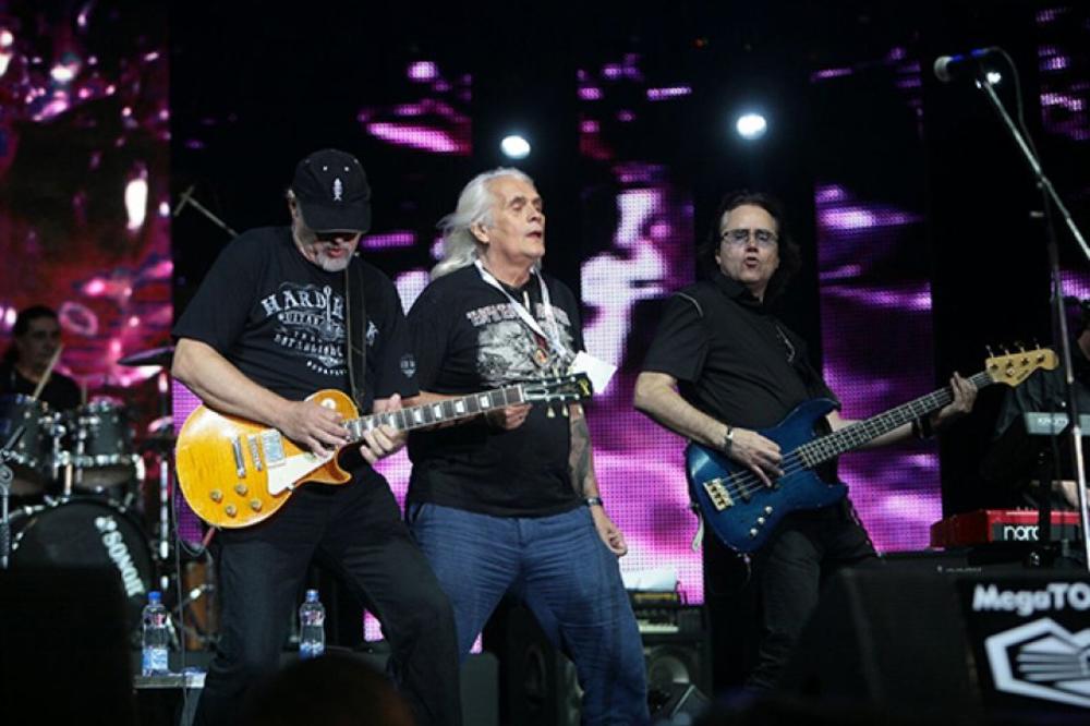 Načisto poludeo: Bora Čorba se iznervirao i otvorio Guču sočnom psovkom! (FOTO) (VIDEO)