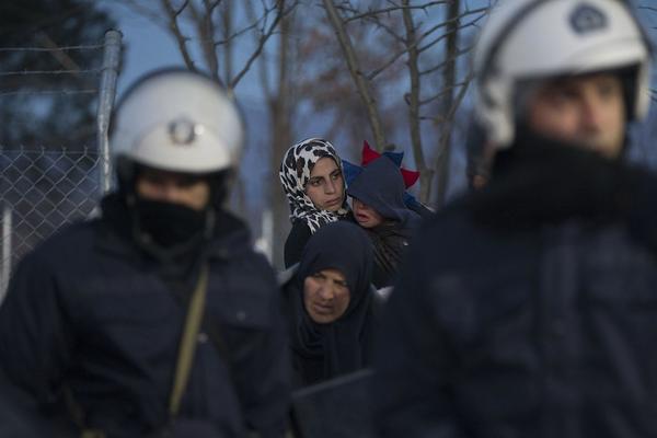 AUSTRIJA PROTERUJE HILJADE LJUDI: Najviše Srbe i Slovake, ovo je RAZLOG!
