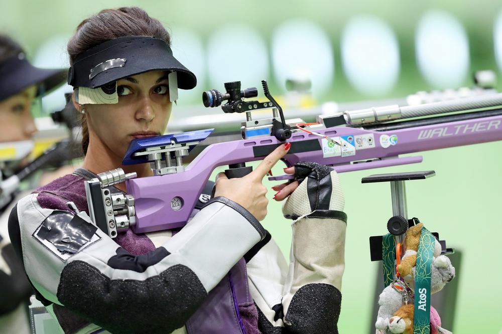 "SVAKI METAK KOJI OPALIM STVARA MI MUČNINU..." Ivana Maksimović se oglasila posle tragedije (VIDEO)