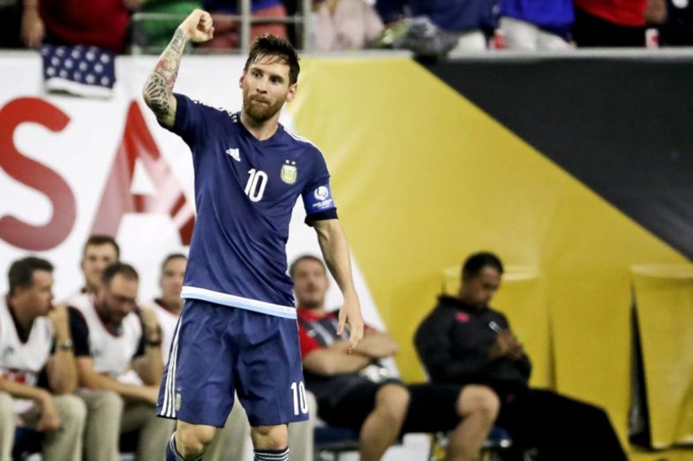 Uspeli pregovori sa najboljim: Argentinska reprezentacija je spašena, vraća se Mesi! (FOTO)