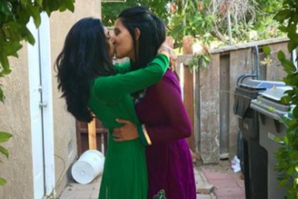 One neće dobro proći: Zbog ovog poljupca kazna je doživotni zatvor ili bičevanje! (FOTO)