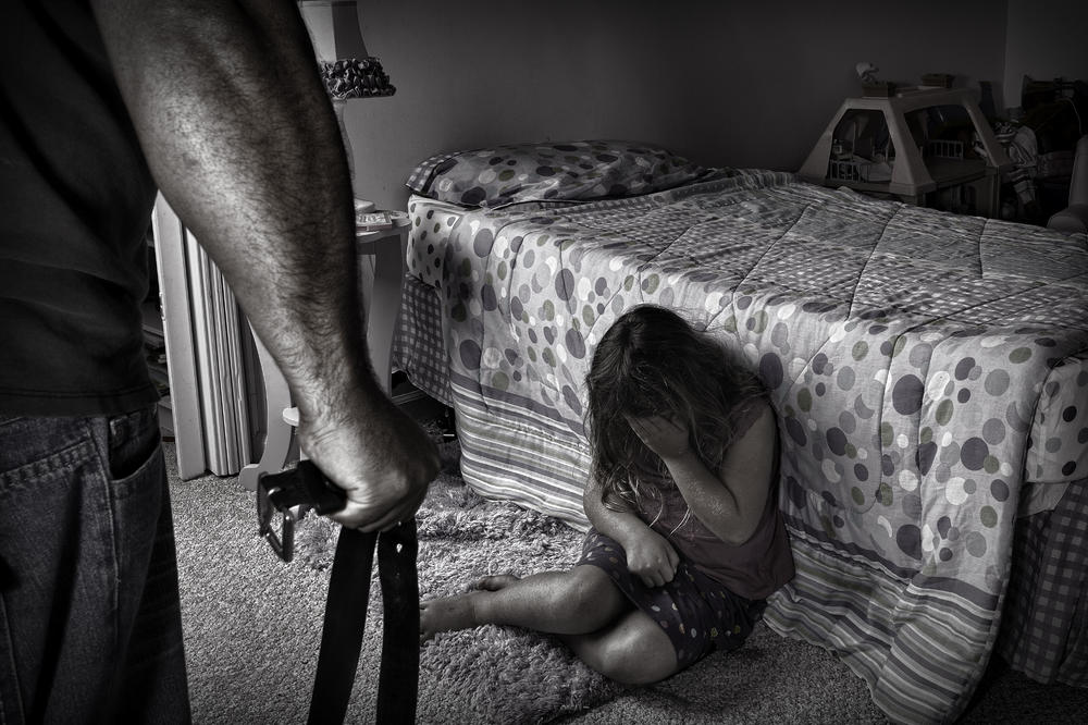 POLICIJA U ŠAPCU UHAPSILA PEDOFILA: Zlostavljao devojčicu od PET GODINA!
