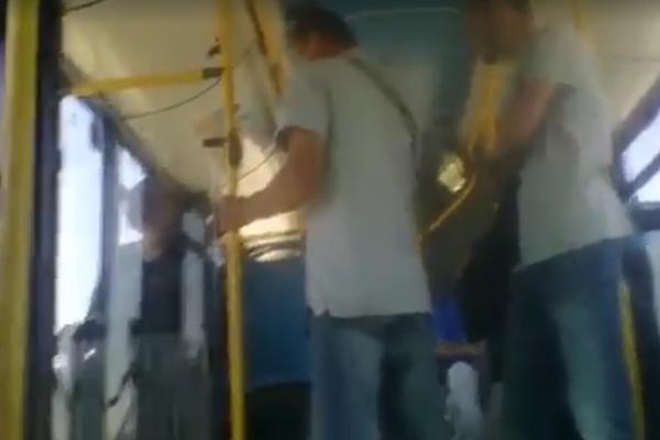Hit bakuta odlepila u GSP, psovala i vređala Busplusovce: Mater vam je**m, idioti! (VIDEO)