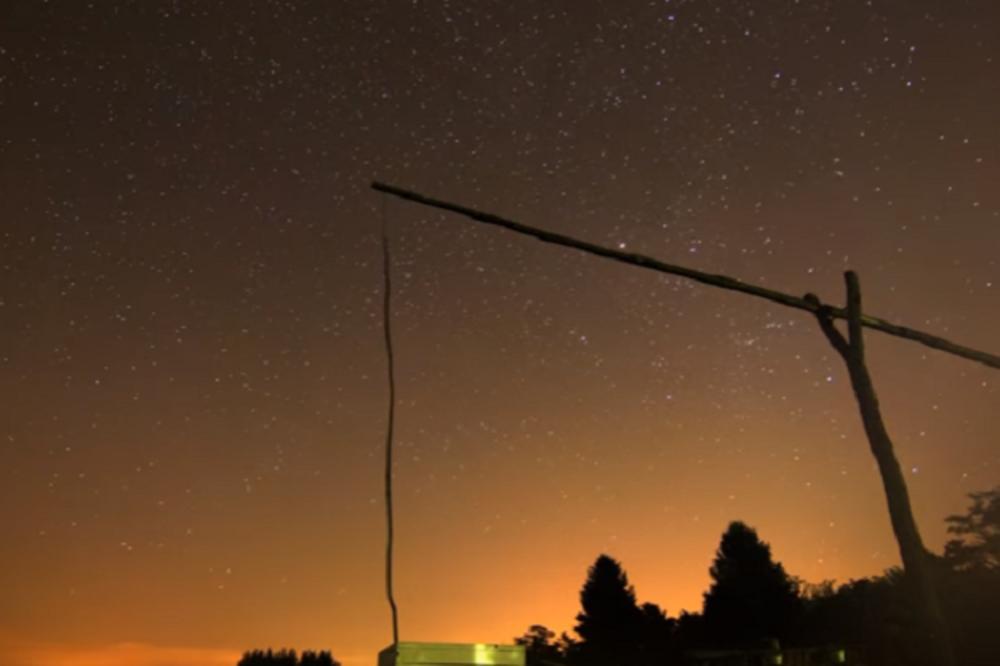 Ovo je magija kao iz filma: Snimak meteorske kiše u Vojvodini ostavlja bez daha! (VIDEO)