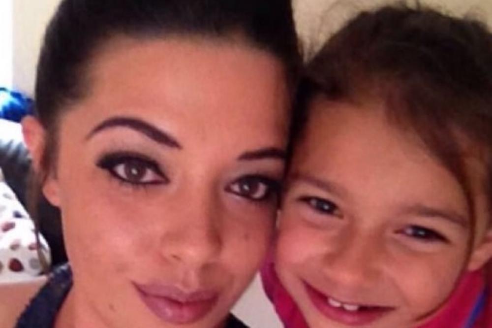 Devojčica je umrla na majčinim rukama, a onda se dogodilo čudo... (FOTO)