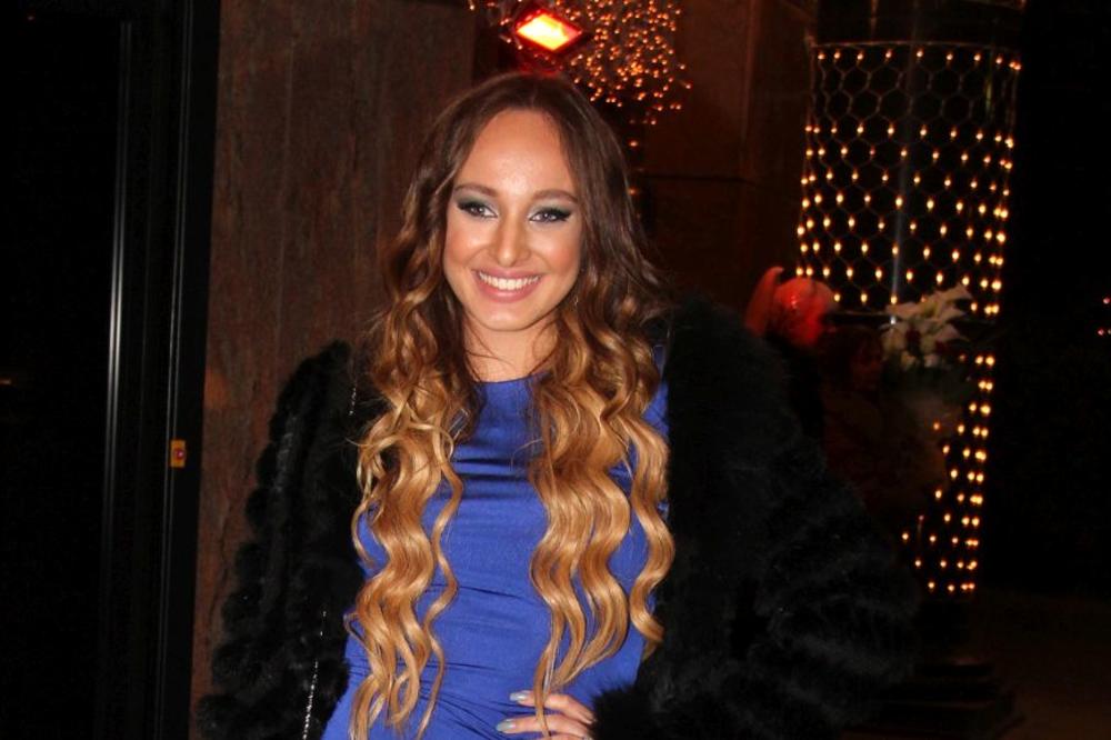 Ovako izgleda gajba Lune Đogani! Evo u kom raju se baškari Anabelina ćerka! (FOTO)