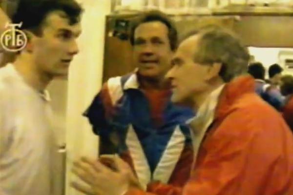 Nikad viđeno! Urnebesni snimak iz Zvezdine svlačionice posle legendarnog meča s Bajernom! (VIDEO)