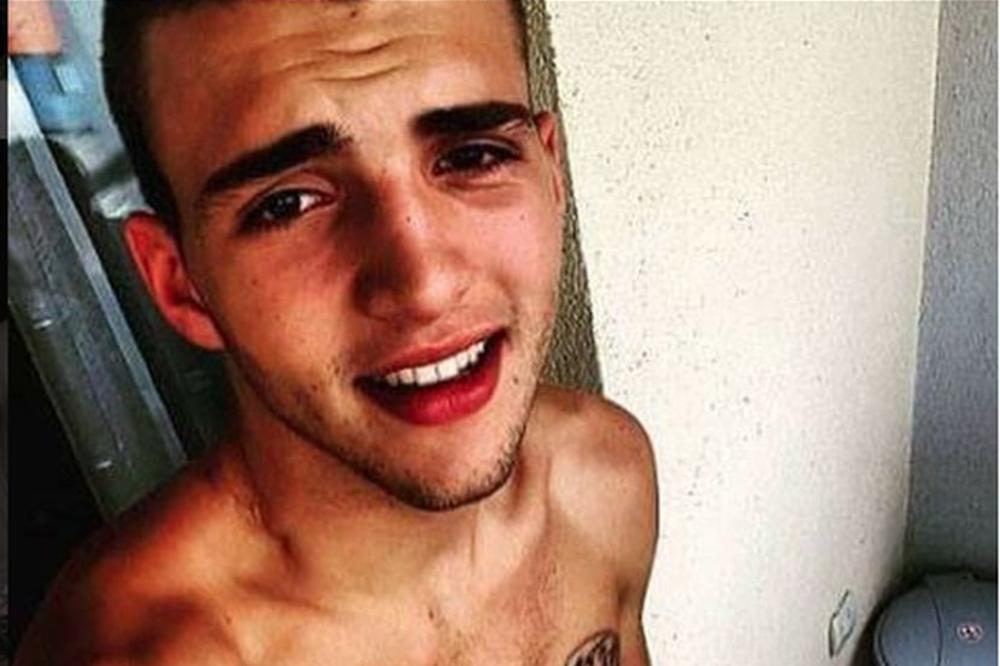 Usred sela, među ovcama: Veljko uhvaćen na livadi sa novom devojkom! (FOTO)