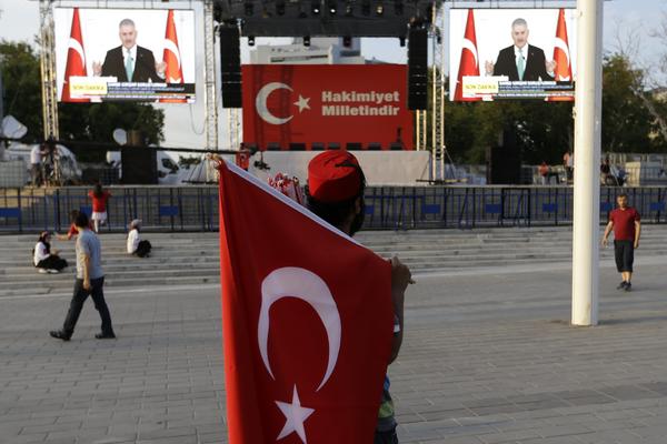 Novi napad u Turskoj: Šest ljudi ubijeno u jakoj eksploziji!
