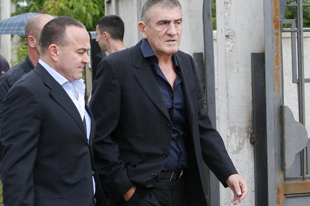 OVO SU ĆERKA I SIN BRANA MIĆUNOVIĆA: Đorđe oženjen pravom lepoticom, Andrea je bila njegova miljenica (FOTO)