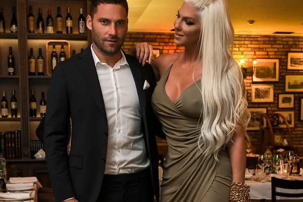 Bahato: Ovo je Duško poklonio JK za rođ! Prevazilazi granice razuma i srpsku decenijsku platu (FOTO)