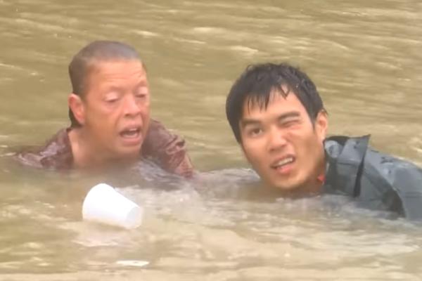 Spasio joj je život, a ona ga je napala! Razlog je skroz blesav! (VIDEO)