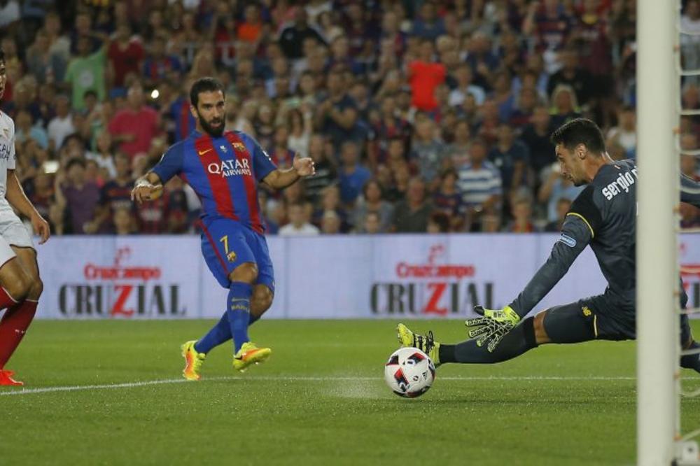 Magični šou Arde Turana za 12. trofej Superkupa: Barsa ponovo pokazala silu Sevilji! (FOTO) (VIDEO)