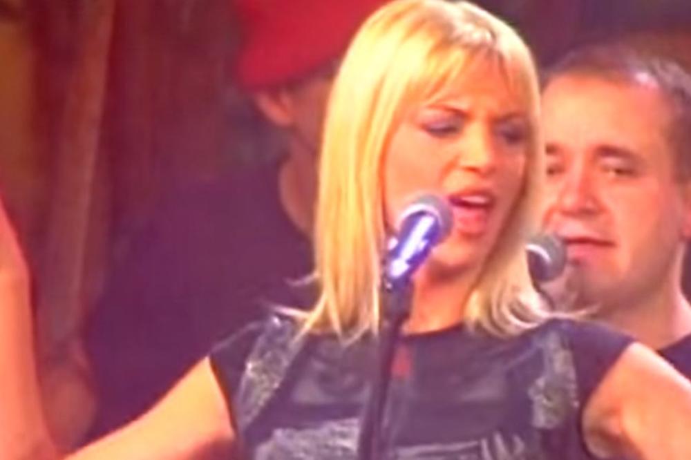 Sećate sa Kaće Koktel bend? Bila je naj-cica pre 15 godina, a onda je nestala! Danas izgleda bolje no ikad! (FOTO)