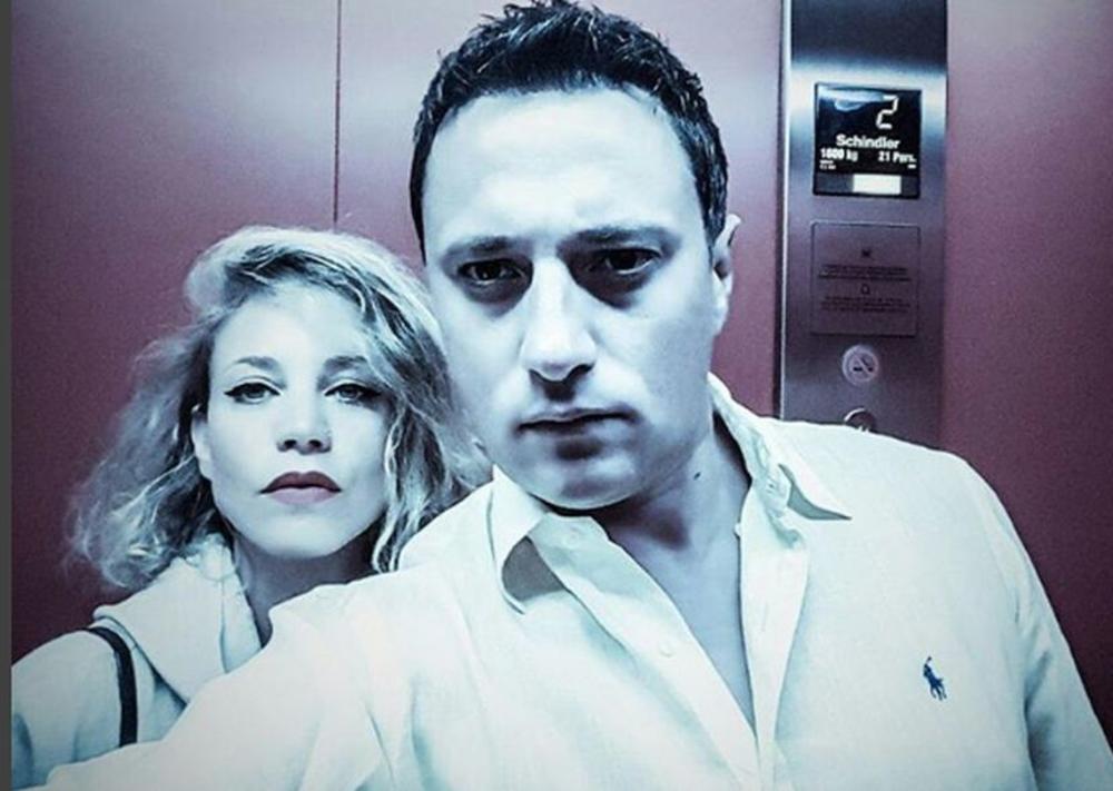 Glumci retko pešače, liftom iz garaže pravo u stan