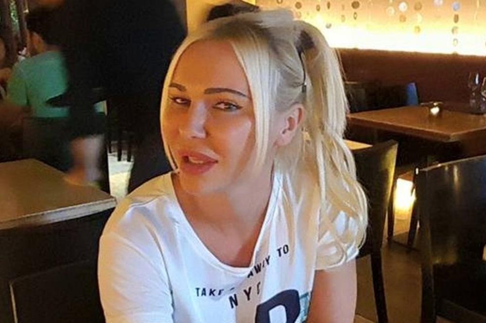 Novi detalji hapšenja Madam Željke! Orgije? Policija je uhvatila sa hrvatskim voditeljem i 3 žene!