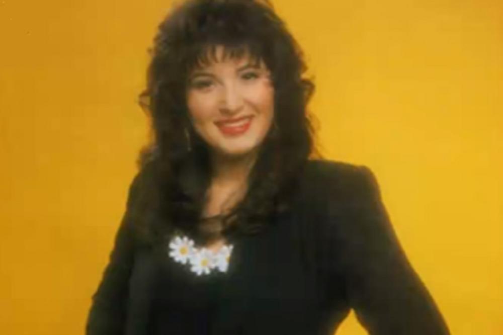 Pevala je Bele rade, a onda nestala i promenila lični opis: Sada izgleda kao milion dolara! (FOTO) (VIDEO)