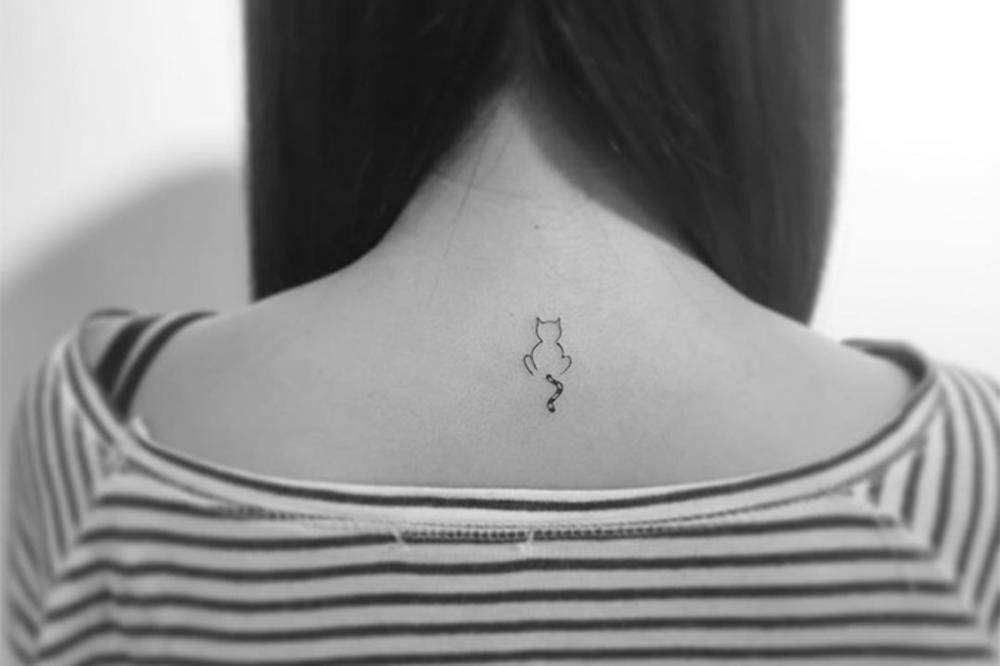 Samo za vaše i oči voljene osobe: 13 mini tatua za maksimalno oduševljenje! (FOTO)